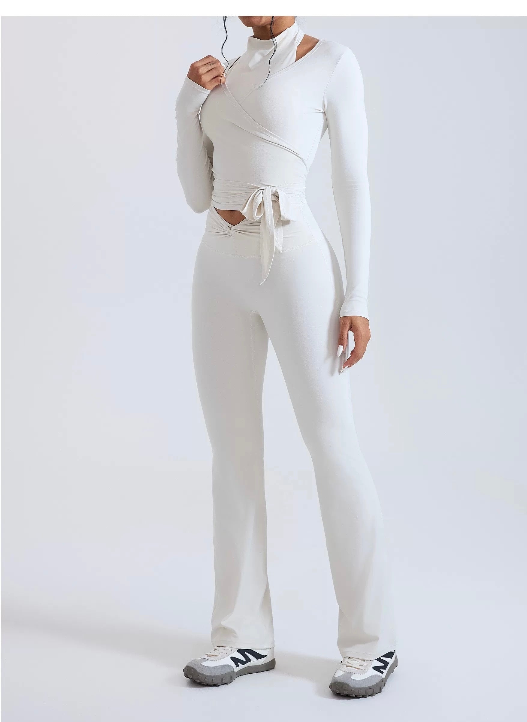 TIE-FRONT LONG SLEEVE TOP